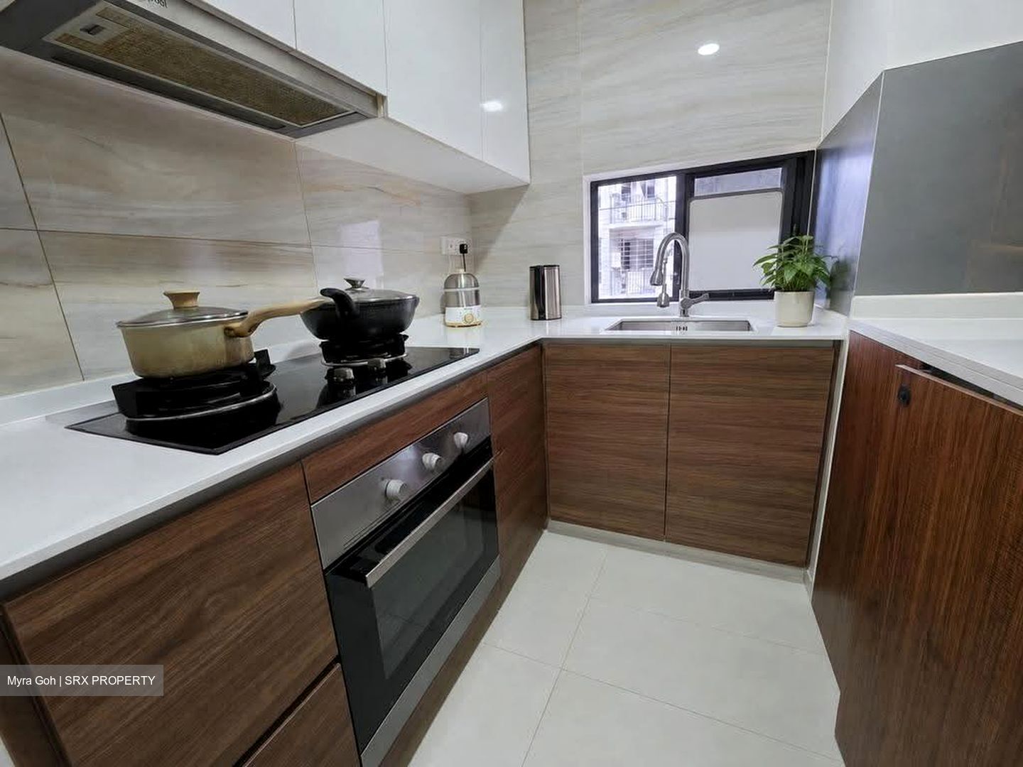 The Brownstone (D27), Condominium #609470881
